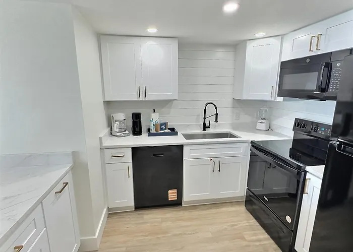 Apartment Island Winds East 507 - Immaculately Remodeled - Free Daily Activities! Gulf Shores