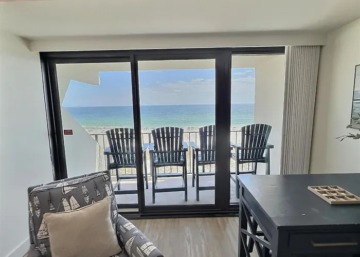 Apartment Island Winds East 507 - Immaculately Remodeled - Free Daily Activities! *