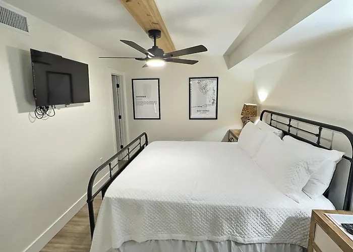 Apartment Island Winds East 507 - Immaculately Remodeled - Free Daily Activities! Gulf Shores