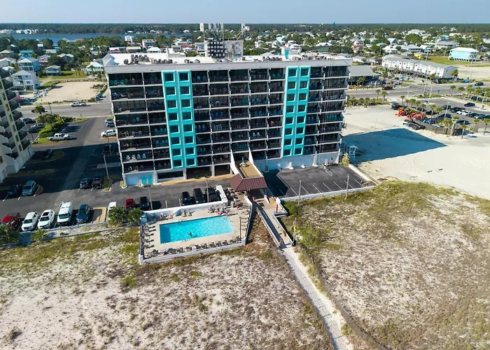 Island Winds East 507 - Immaculately Remodeled - Free Daily Activities! Apartment *